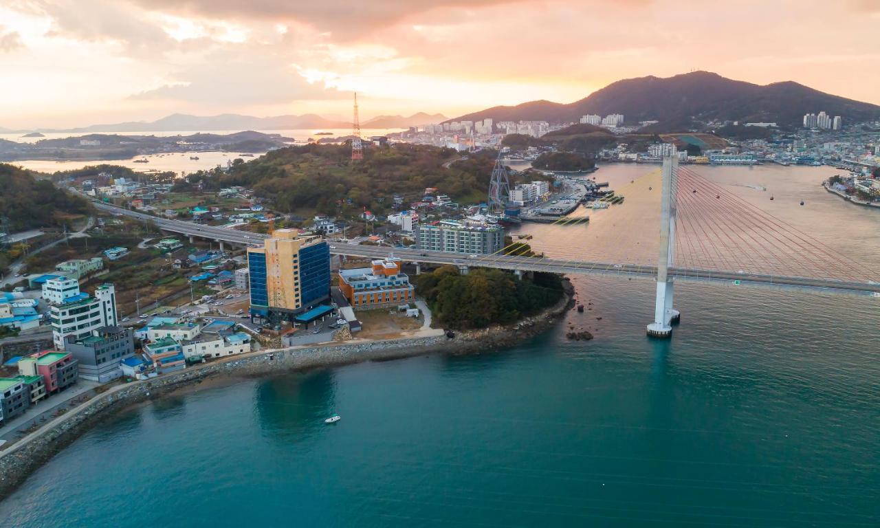 Yeosu Hotel Haven Exteriör bild